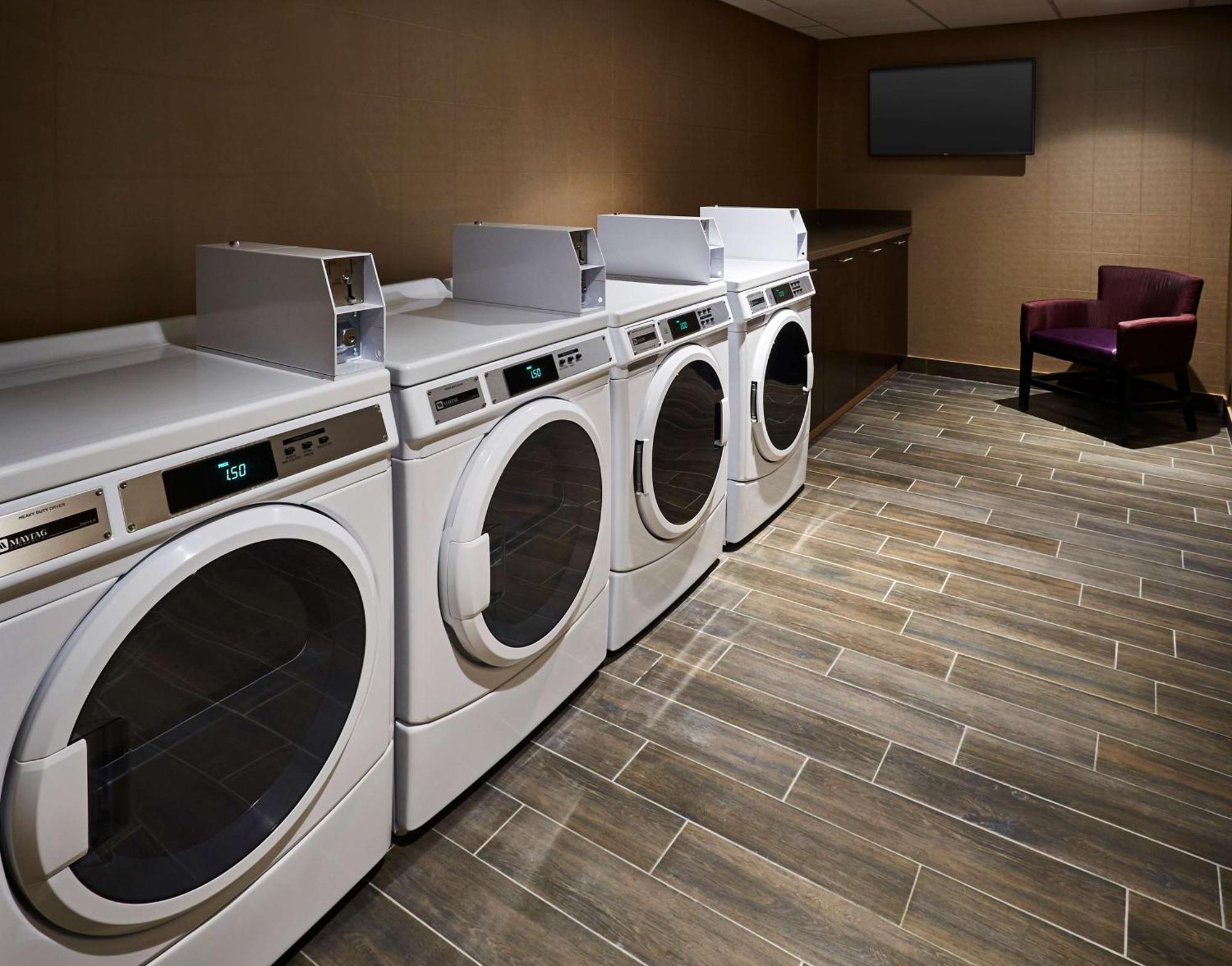 Hampton By Hilton Hotel 3*