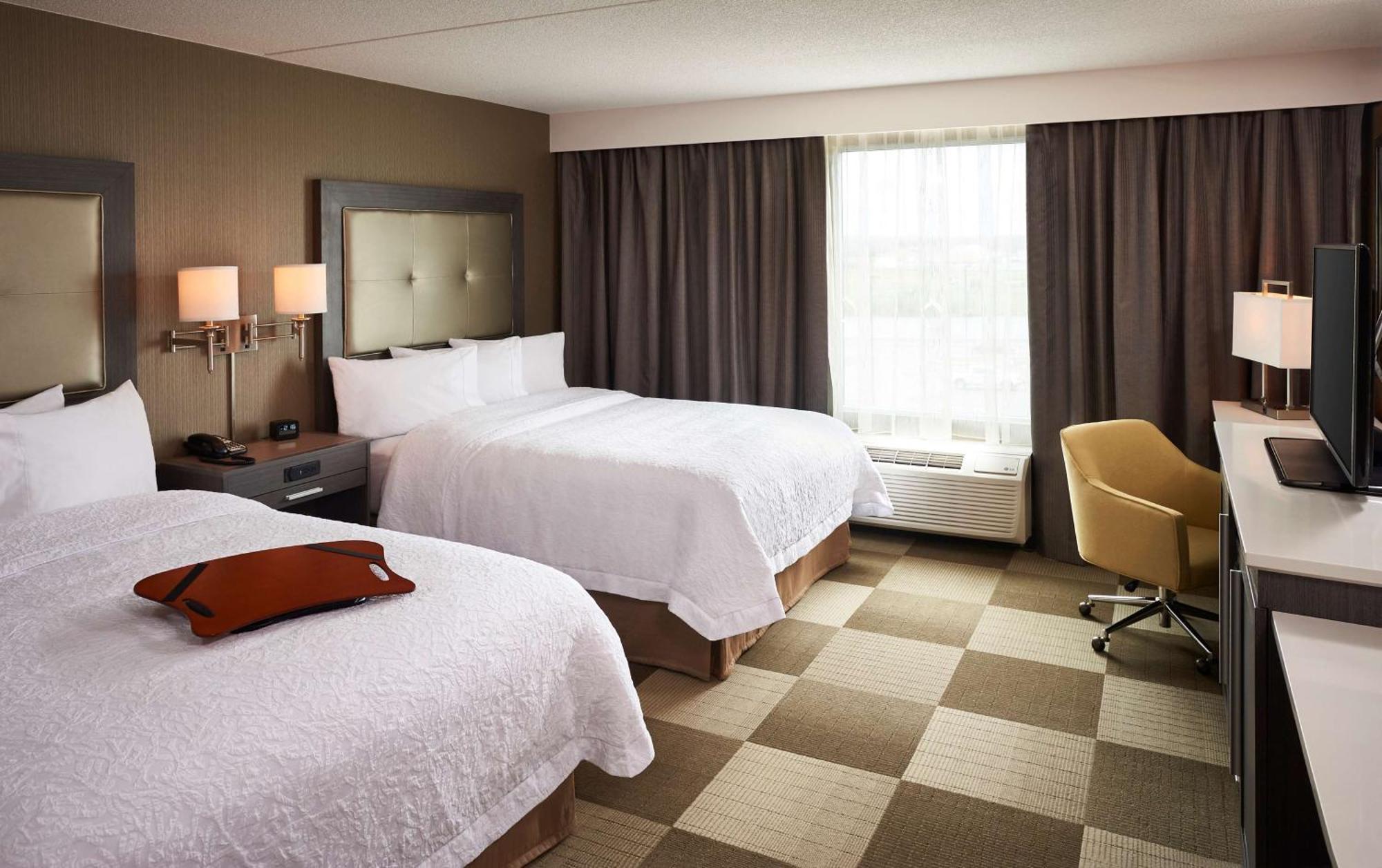 Hotel Hampton By Hilton 3*
