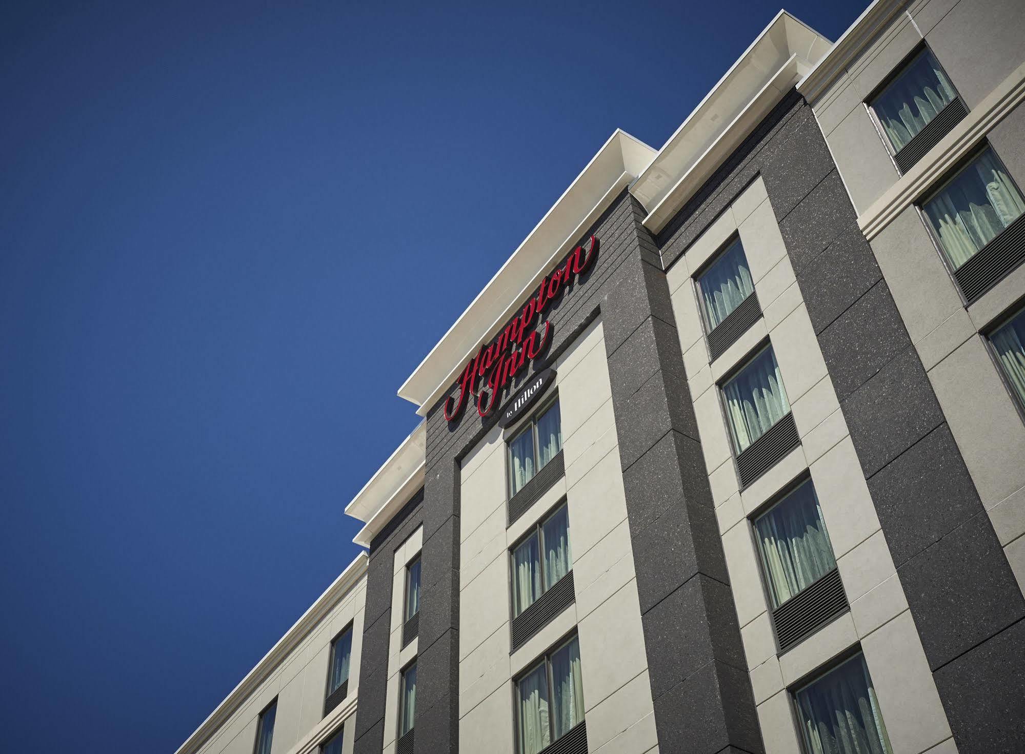 Hampton By Hilton